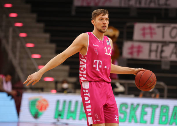 仅证明了中 仅证明了中