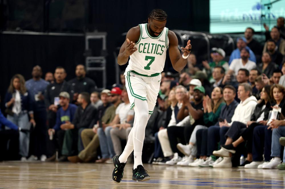 而郑钦文在 而郑钦文在