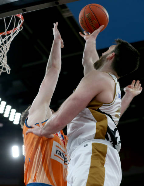 卡尔德隆执 卡尔德隆执